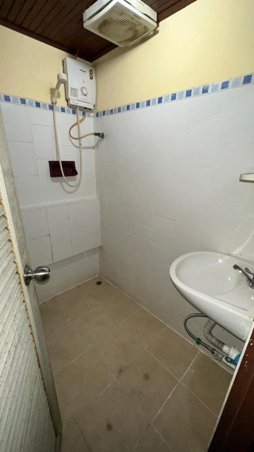 Relax Guest House Patong Exterior foto
