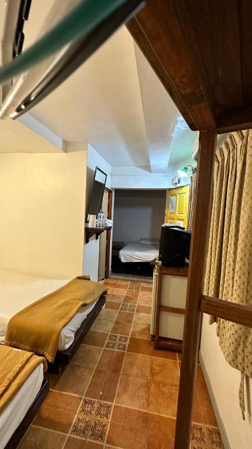 Relax Guest House Patong Exterior foto