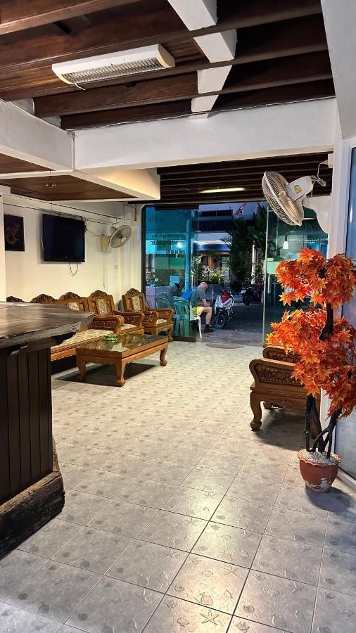 Relax Guest House Patong Exterior foto
